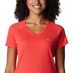 Columbia Women's Zero Rules™ T-Shirt Red 7 Columbia Women's Zero Rules™ T-Shirt Red -Outdoor Clothing Store 1533571 676 a2