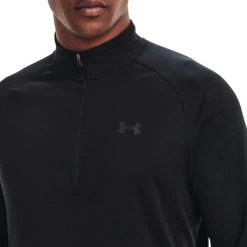 Under Armour Men's UA Tech™ Half Zip Top Black / Charcoal -Outdoor Clothing Store s7.v5 1328495 001 collar
